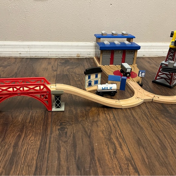 Thomas & Friends Wooden Train set - The Works - Picture 4 of 10